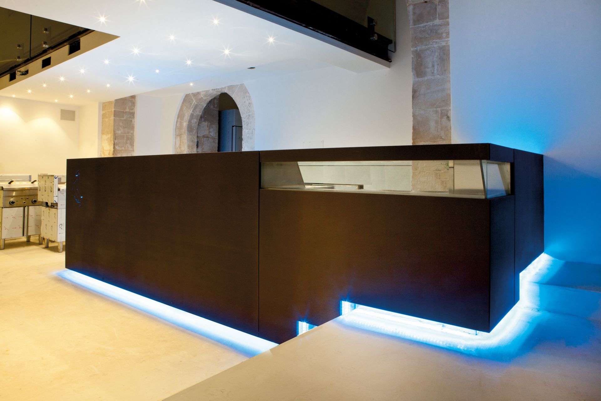 Cucine in acciaio corten: largaiolli gianfranco & c. s.n.c. ...